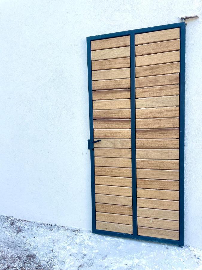 Appartement Au Calme, Calanque Des Figuieres Ensues-la-Redonne Exterior photo