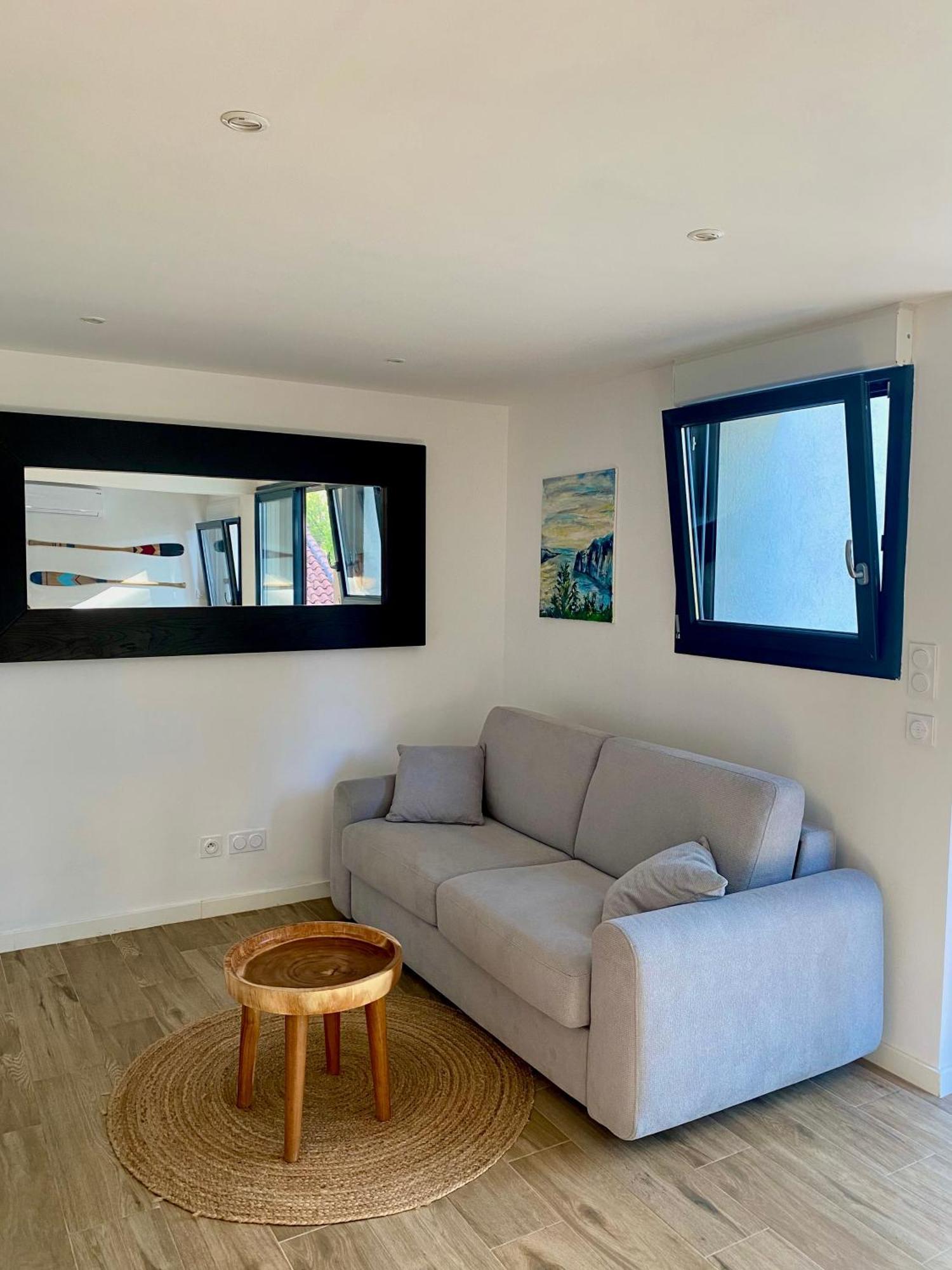 Appartement Au Calme, Calanque Des Figuieres Ensues-la-Redonne Exterior photo